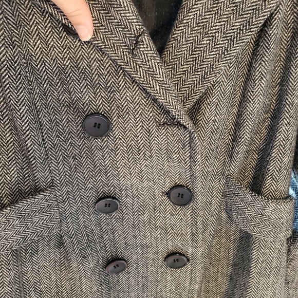 Jacket - Picture 2 of 2